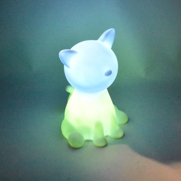 LED Cat Children Lamp Multi Color Child Safe Silicone Night Light - Picture 5 of 7